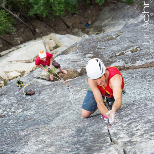 Multi Pitch climbing course in Squamish